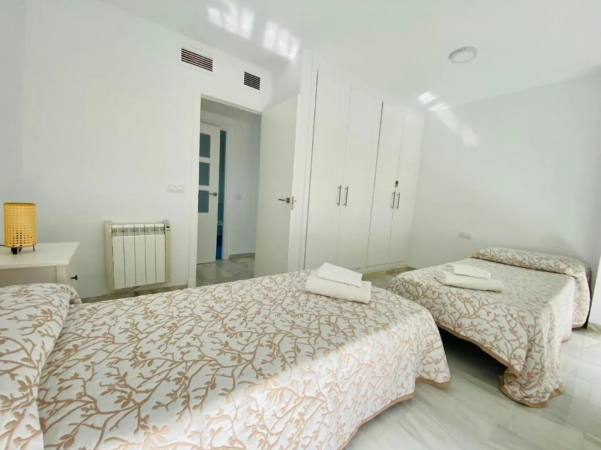 Apartamento The traveller's House Botánico Cádiz 0*,  España